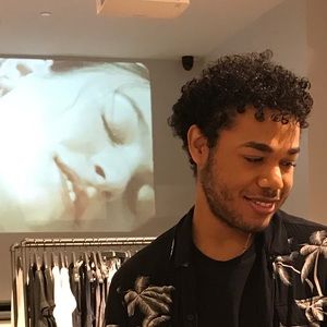 Meet your Posher, Johan